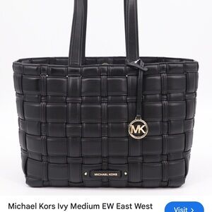 EUC 👛 - Michael Kors Black Quilted Leather Tote